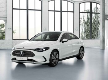 Mercedes-Benz CLA  180 4